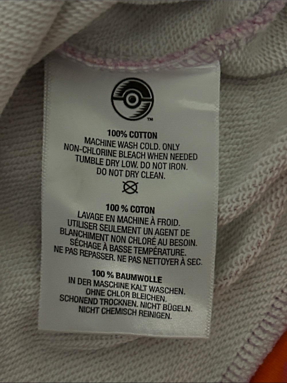 POKรMON Limited Edition Mew 2022 Graphic Hoodie - Picture 6 of 11